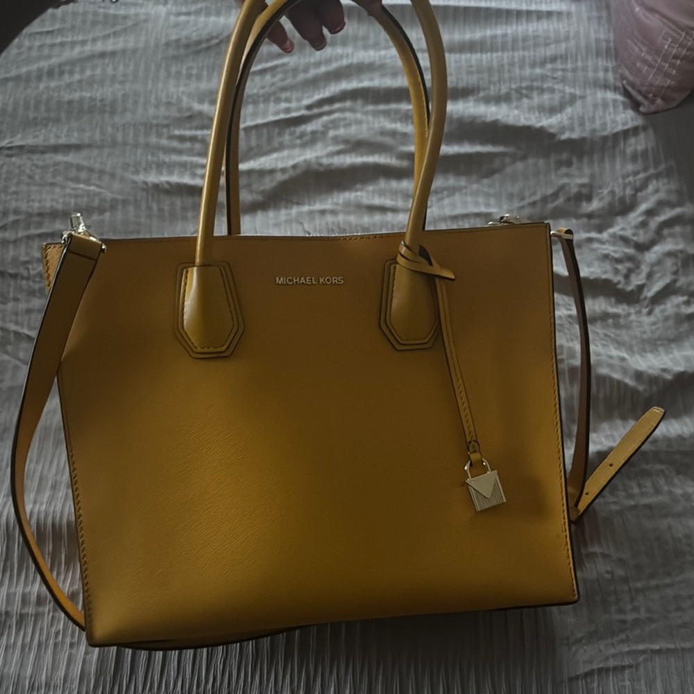 Michael Kors Collection Gold Shoulder Bag with Structured Design